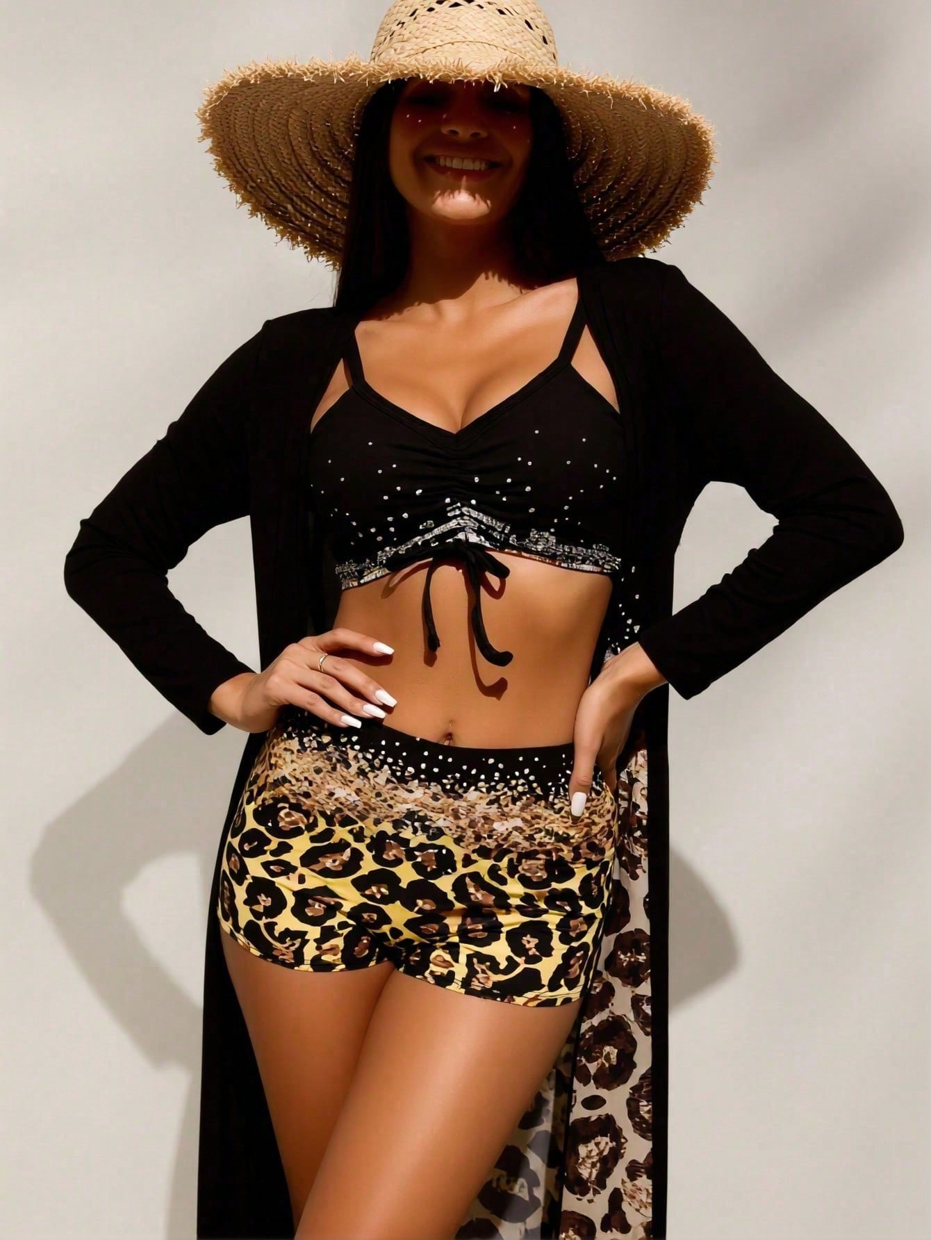 Tops - Damen-Bikinioberteil in Schwarz mit Strass und