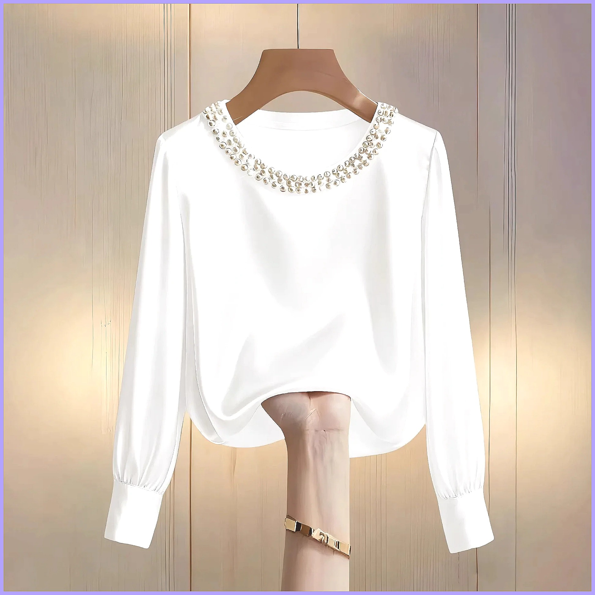 Elegante Perlenbesetzte Satin- – Blouses Bewertung und Preis