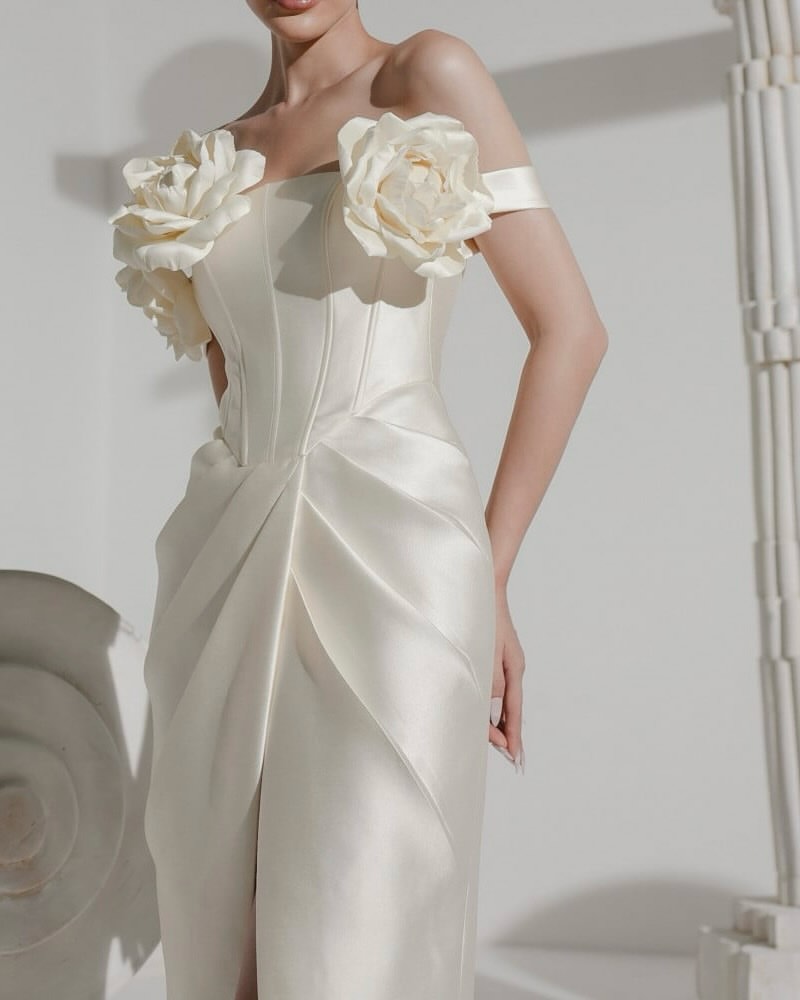 QR Maßgeschneidertes Schulterf – Elegant Satin Evening Gown Split Bewertung und Preis
